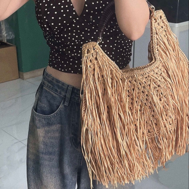 Bohemian Tassel Straw Handbag  - огляд і ціна Ethnic Fashion Designers