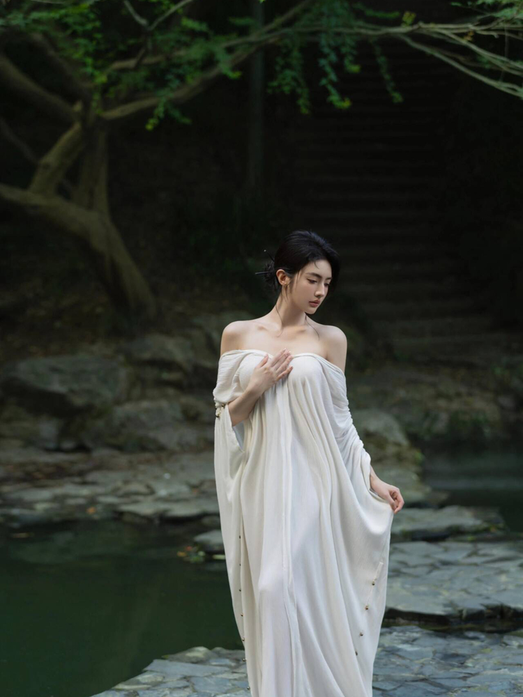 Wedding Morning Robe Chinese S - огляд і ціна Ethnic Fashion Designers
