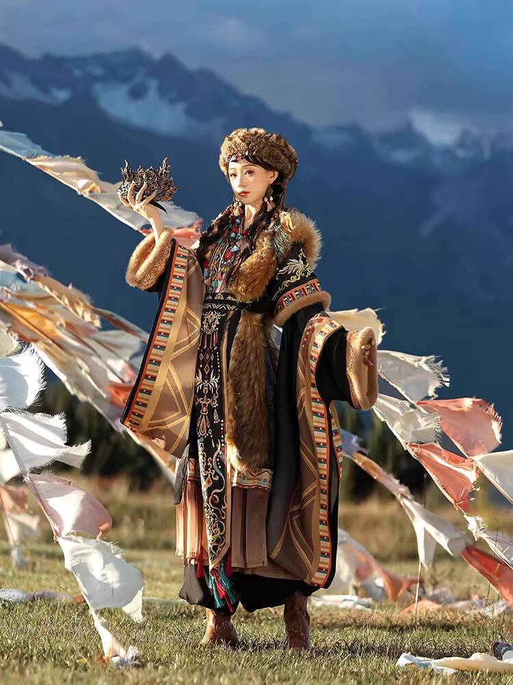 Ethnic Tibetan Style Embroider - огляд і ціна Ethnic Clothing & Online Fashion Store Khaadi Us